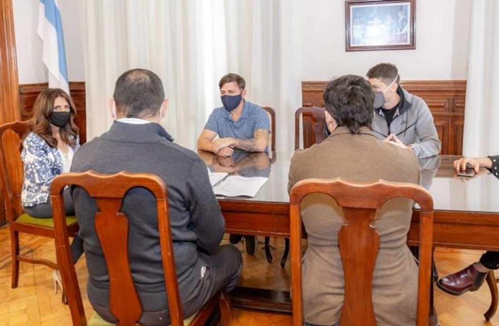 Flexibilización en Tucumán: analizan protocolos para el rugby, hockey y fútbol 5