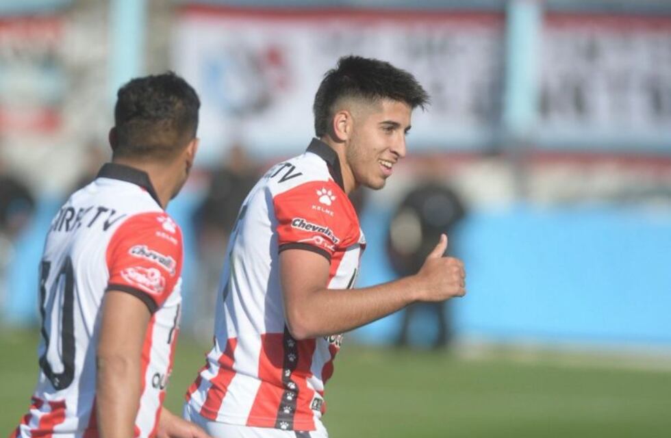 Mateo Bajamich con un pie afuera de Instituto: las tres ofertas por su pase