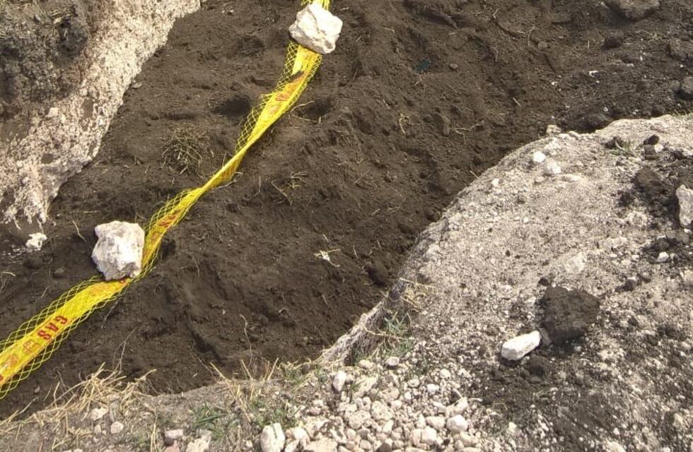 Se realizaron los trabajos de conexión de los servicios autorizados en el barrio de las 21 viviendas