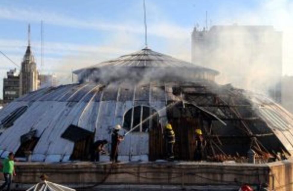 Un incendio destruyó la cúpula del ECA