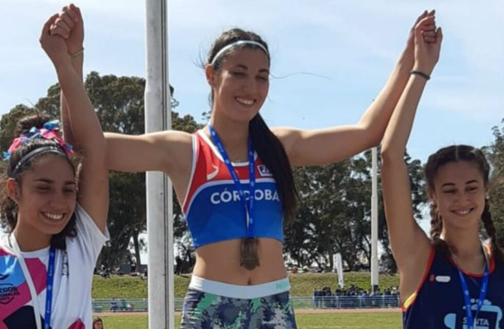 Una cordobesa logró el récord argentino sub-18 en los 100 metros con vallas