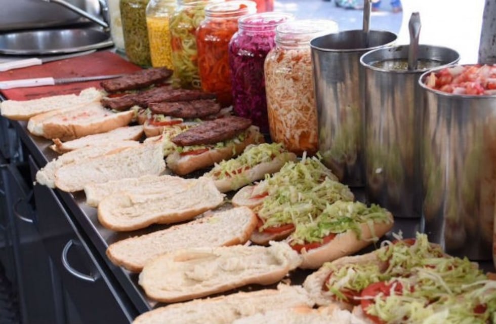 Arranca el Festival Mundial del Humor y el Choripán Cordobés