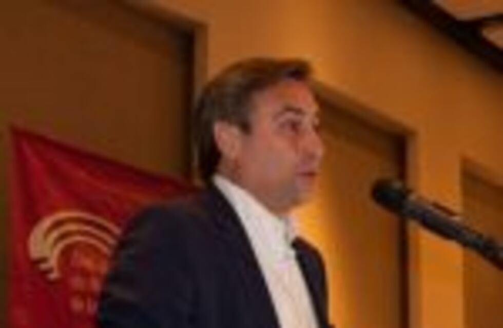 Ramón Mestre busca el consenso para ganar en 2019