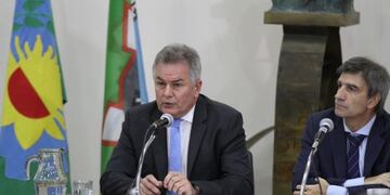 Héctor Gay, apertura de sesiones