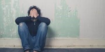 En un estudio de la Facultad de Medicina revela el impacto del aislamiento en la salud mental\u002E