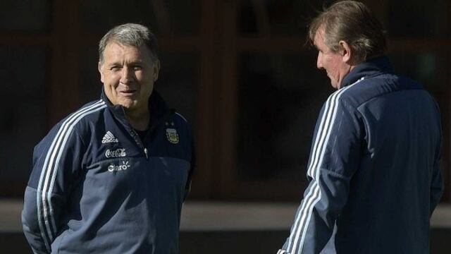 Millonaria demanda a la AFA por parte de los ayudantes de Gerardo Martino.