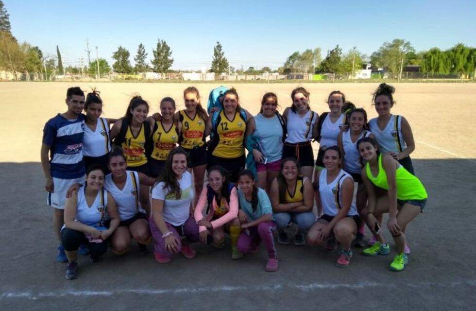 Hockey: el San Miguel ganó y es puntero