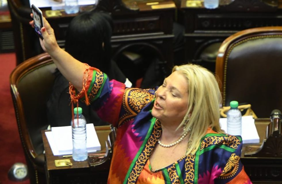 Elisa Carrió: "Macri no es un presidente débil, confíen en él"