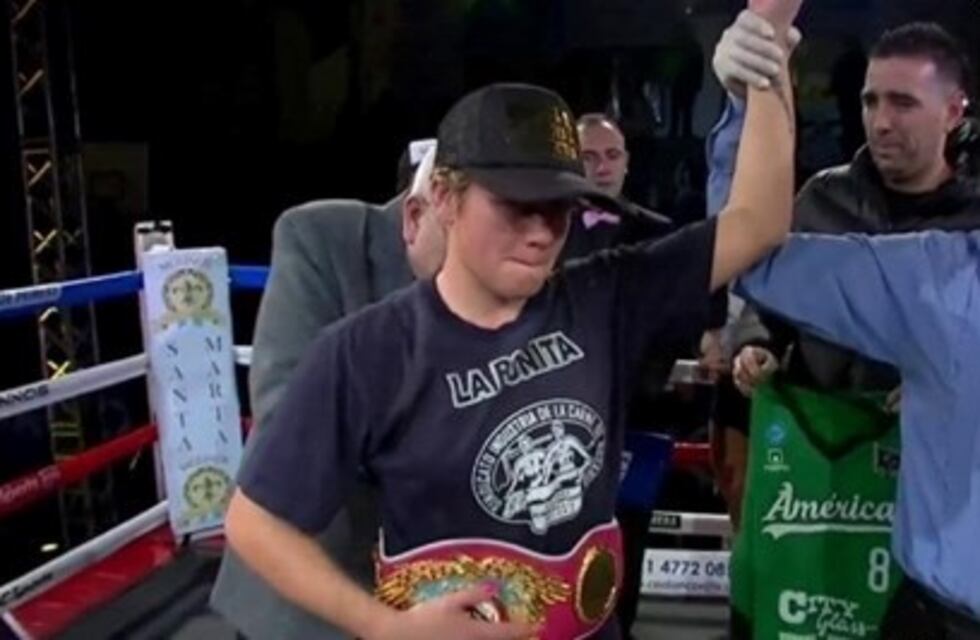 "La Bonita" Bermúdez defendió con éxito su título de la OMB