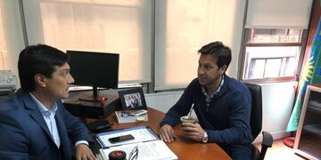 El Pte del Consorcio Puerto Quequén Dr\u002E Arturo Rojas junto al Legislador Nacional Pablo Ansaloni\u002E
