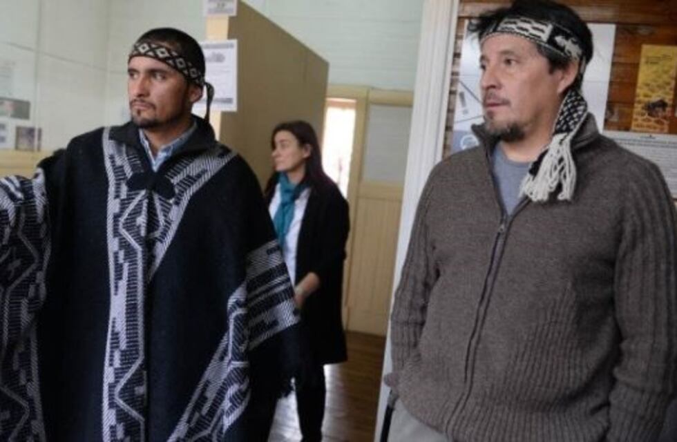 Mapuches tomaron la sede del Senasa en Bariloche por el secuestro de "medicinas ancestrales"