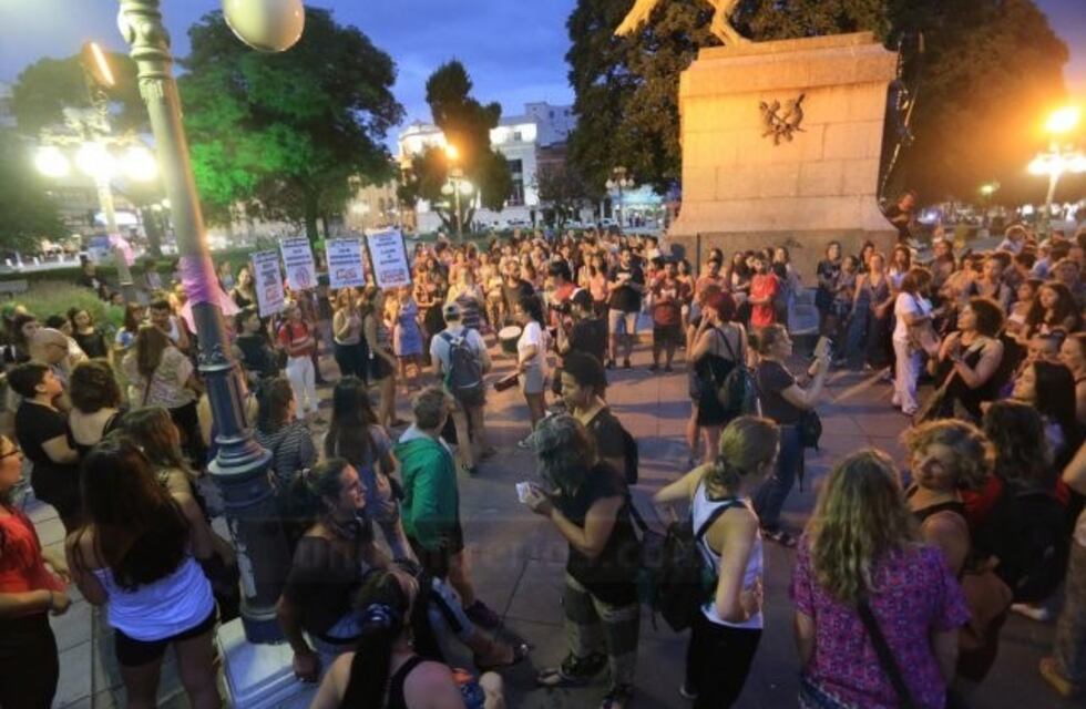 Siguen los femicidios: hay pendientes varias leyes contra la violencia de género
