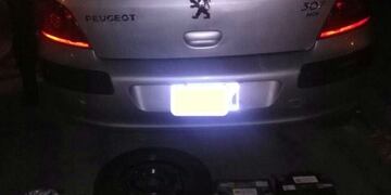 El auto tenía pedido de secuestro\u002E