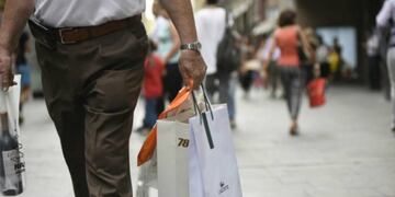 Ventas minoristas: nueve meses de caída consecutiva