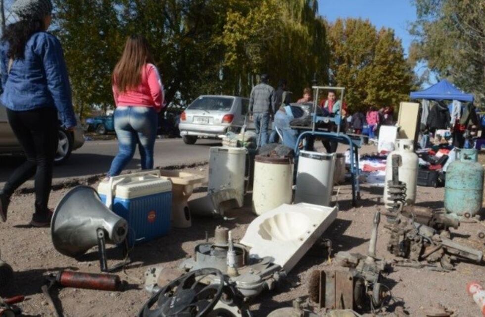 Iniciarán un censo y regularán la feria de Ugarteche