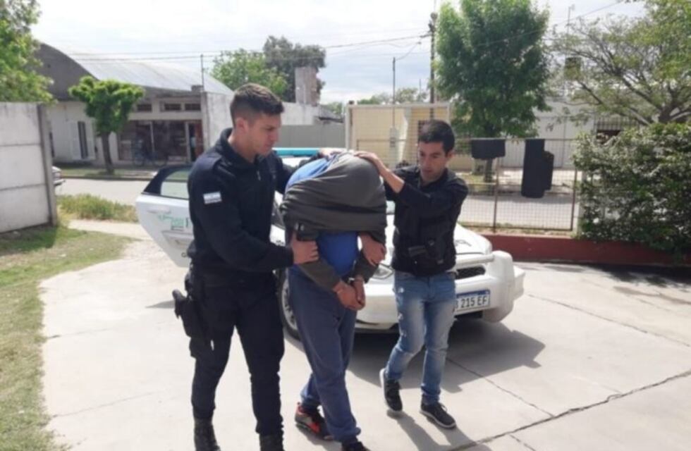 Robó un auto, le cargó nafta y asegura que no recuerda los hechos