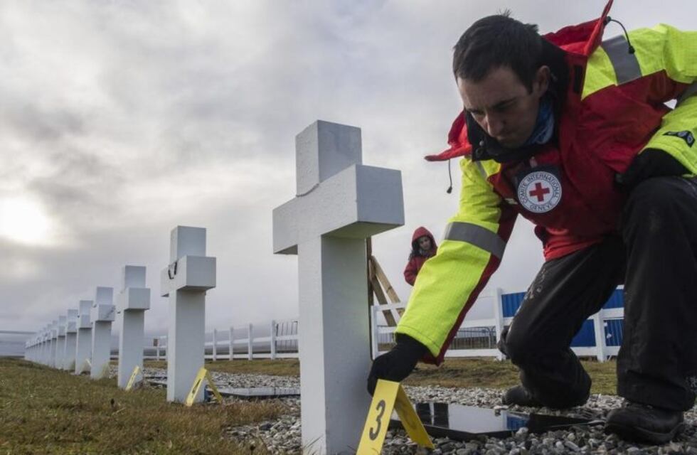Malvinas: gestionan un nuevo acuerdo para identificar a más soldados
