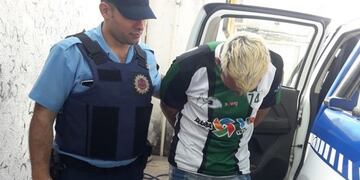Sujeto detenido en Villa María por atacar a su expareja a puñetazos\u002E (Policía)