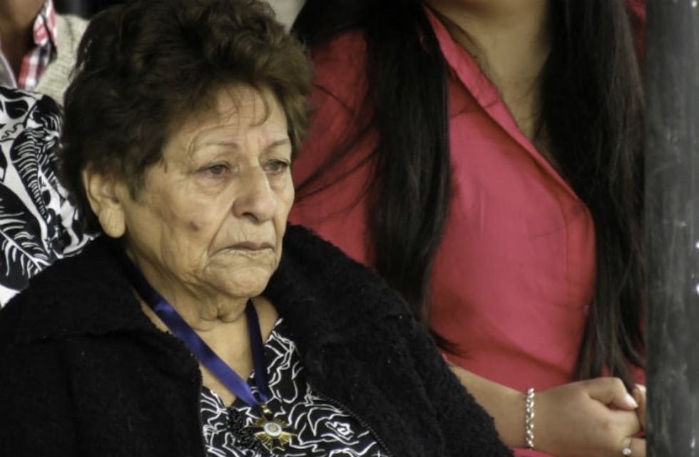 Madre de Malvinas: Gladys y el reconocimiento por del Ejército por su hijo, héroe de la guerra