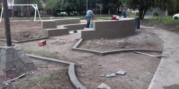 Plaza Los Cigarrales, Mendiolaza\u002E