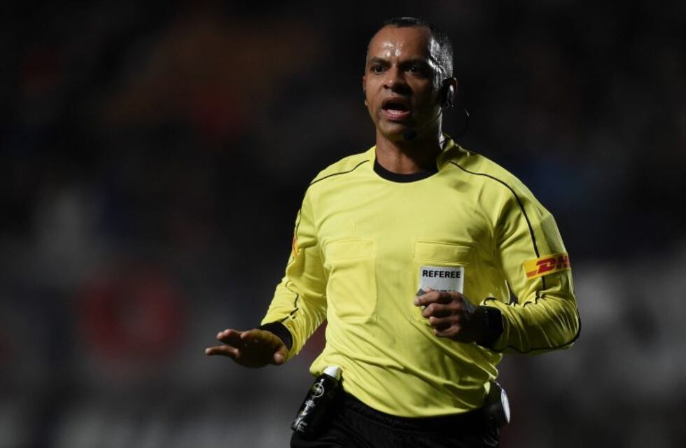 El brasileño Wilton Sampaio será el árbitro del trascendental duelo entre Argentina y Perú