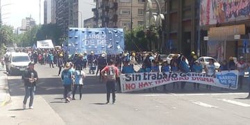 Protesta en Mar del Plata (Twitter: @BarriosdePieMDP)
