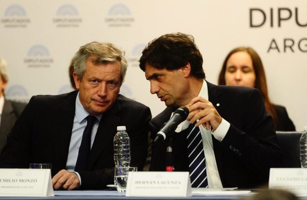 Hernán Lacunza presentó el Presupuesto 2020 que estipula una inflación del 34% anual y un dólar a $67