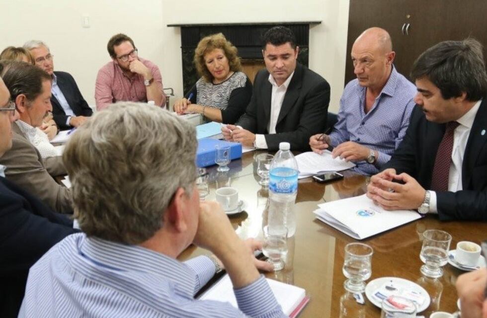 Mendoza: el Gobierno espera recaudar $24 mil millones de Ingresos Brutos en 2018