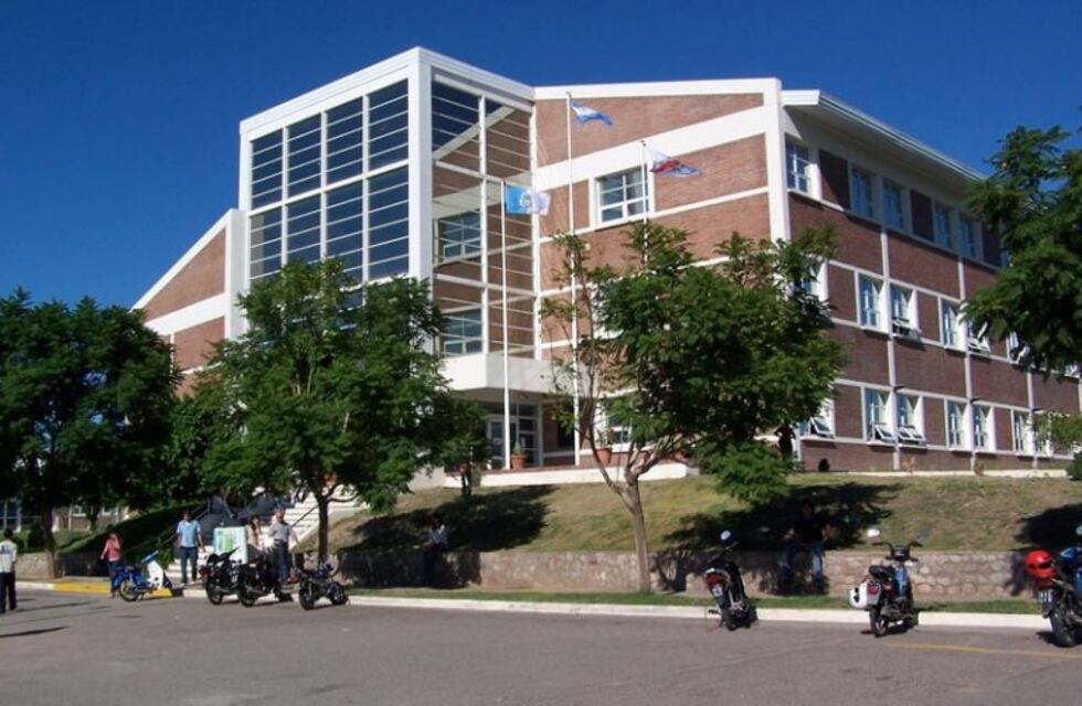 Realizarán colecta externa de sangre en la Universidad Nacional de La Rioja