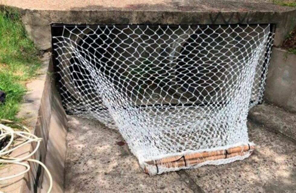 Para evitar que la basura contamine el agua utilizarán bio redes en el río Paraná en Posadas