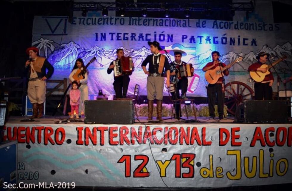 Los Antiguos: concluyó el encuentro internacional del acordeón