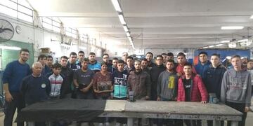 Familiares y compañeros de Nicolás Luque