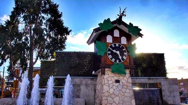 Reloj Cucú en Villa Carlos Paz\u002E (Foto: web)\u002E