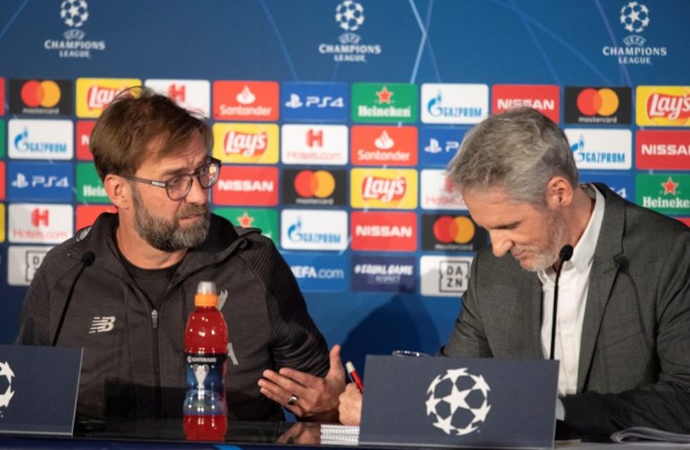 El entrenador Jürgen Klopp se enojó con el traductor y lo dejó en evidencia: "Deberías escuchar bien"