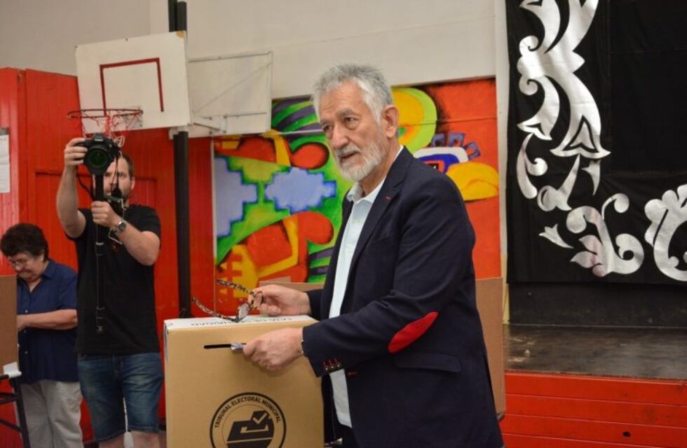 Alberto Rodríguez Saá: "Si la Boleta Única Papel funciona, es un paso para copiarlo e implementarlo