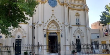 Parroquia de San Cayetano en Rosario\u002E (Ana María Pareja)