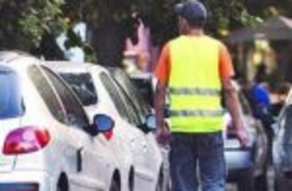 Cómo funciona el programa que "legaliza" a los trapitos en la ciudad