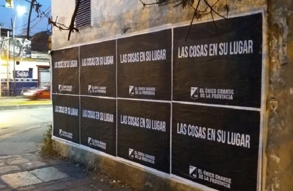 Salta amaneció empapelada con afiches de Central Norte