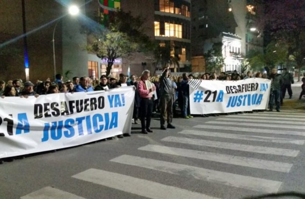 #21A: convocatoria en Resistencia para pedir por el desafuero de CFK