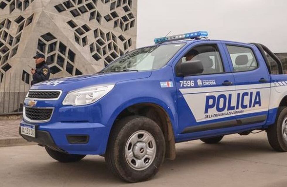 Detuvieron a 2 hombres tras encontrarlos robando en una obra en construcción