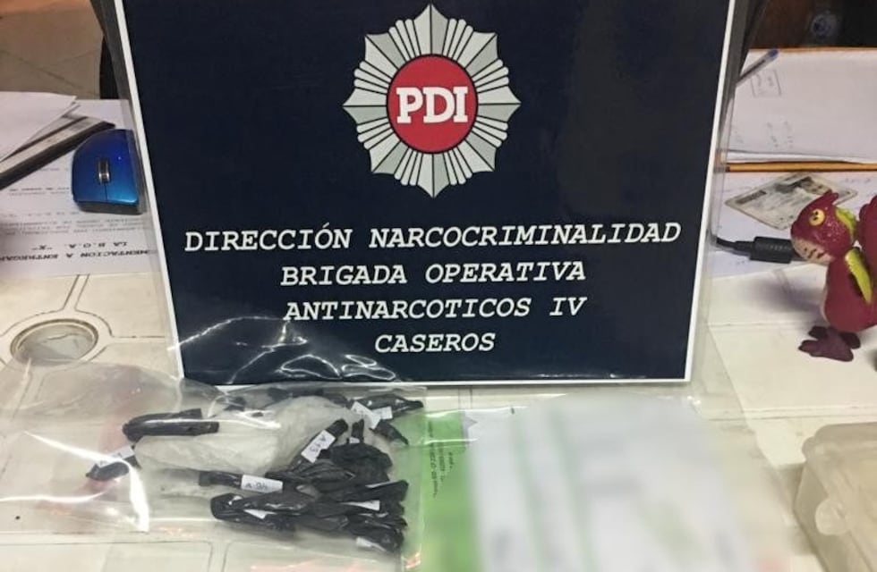 Hubo siete detenidos y se secuestró droga en allanamientos en Tortugas y Cañada de Gómez