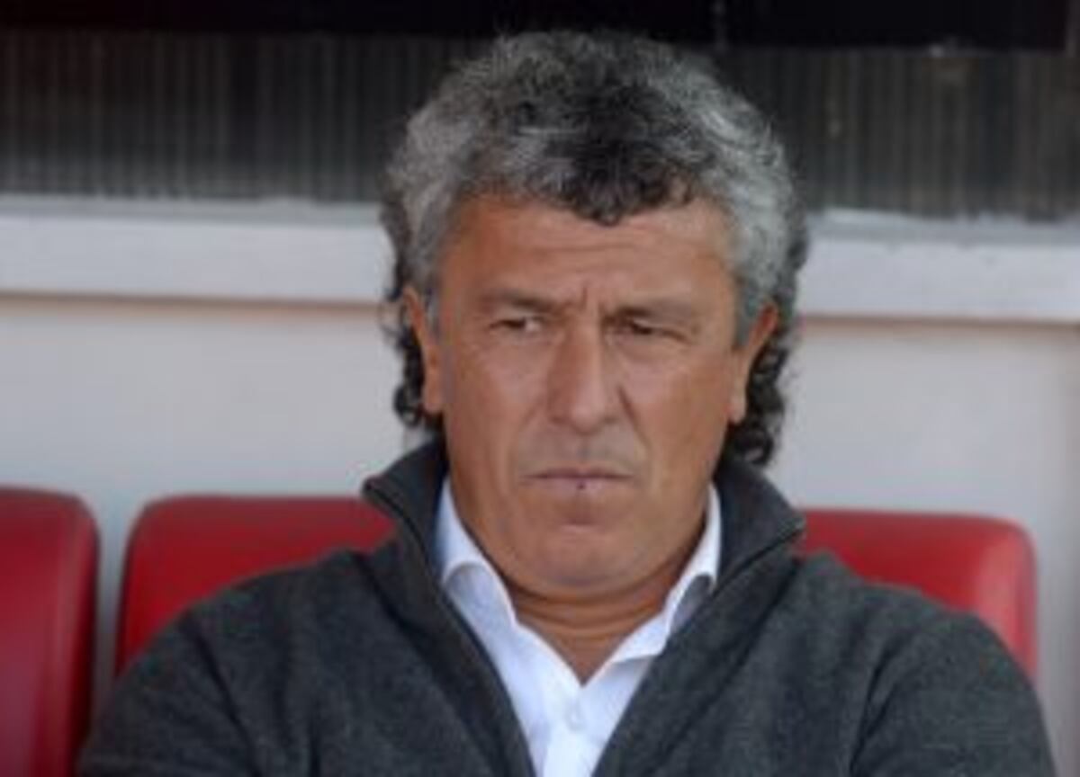 DYN801, BUENOS AIRES 19/09/2015, ARGENTINOS VS BOCA FOTO:DYN/RODOLFO PEZZONI. cancha de argentinos juniors nestor gorosito campeonato torneo primera division 2015 futbol futbolistas partido argentinos juniors boca juniors