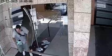 Engañó a una jubilada, le robó y la empujó brutalmente\u002E