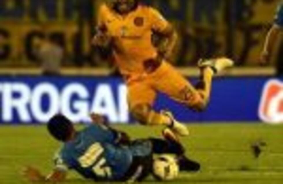 Farré, tras su expulsión y la eliminación de Belgrano: Me siento responsable