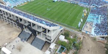 El presidente Jorge Franceschi aseguró que “es voluntad de la dirigencia de Belgrano jugar en Alberdi”\u002E