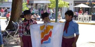 Festival Infantil y Juvenil en La Cumbre\u002E