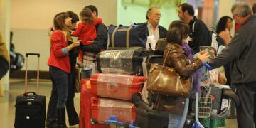 Aeropuerto Ezeiza (Clarín)