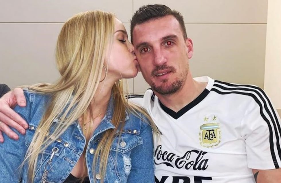Franco Armani recibió la visita de su esposa en la concentración argentina