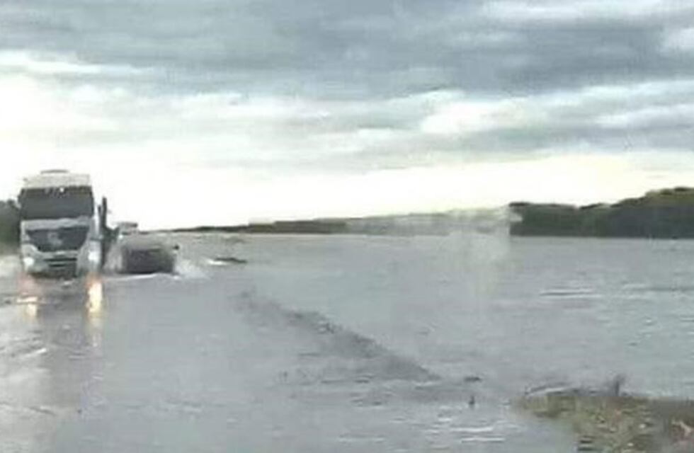 Cortaron la ruta 89 por el avance del agua