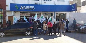 Anses de Viedma\u002E